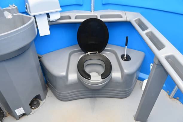 Best Portable restroom trailer rental  in Myrtletown, CA